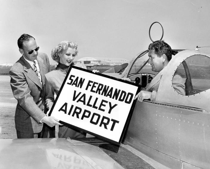 San Fernando Valley Airport