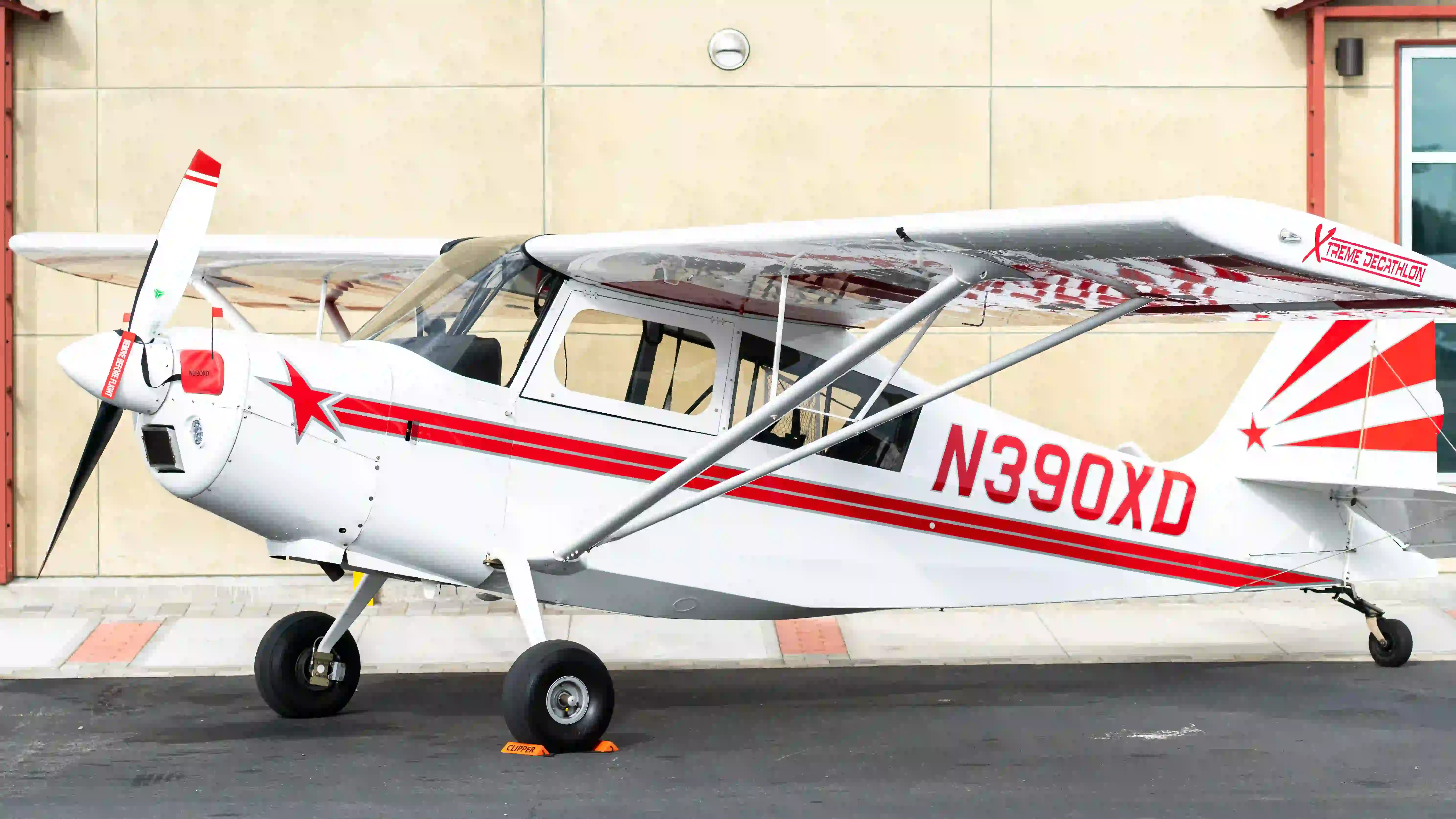 N390XD Tailwheel and Aerobatics